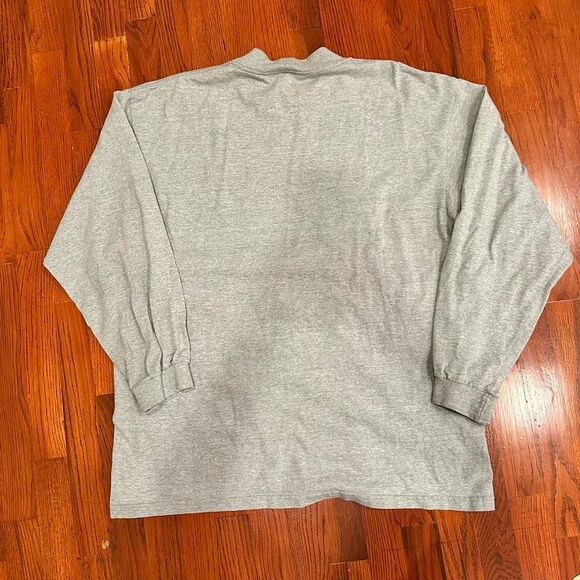 Vintage Y2K Nike Men's Grey Sweatshirt - Picture 3 of 3